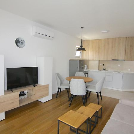 Apartments Lora Zmajeva, 7 بودفا المظهر الخارجي الصورة