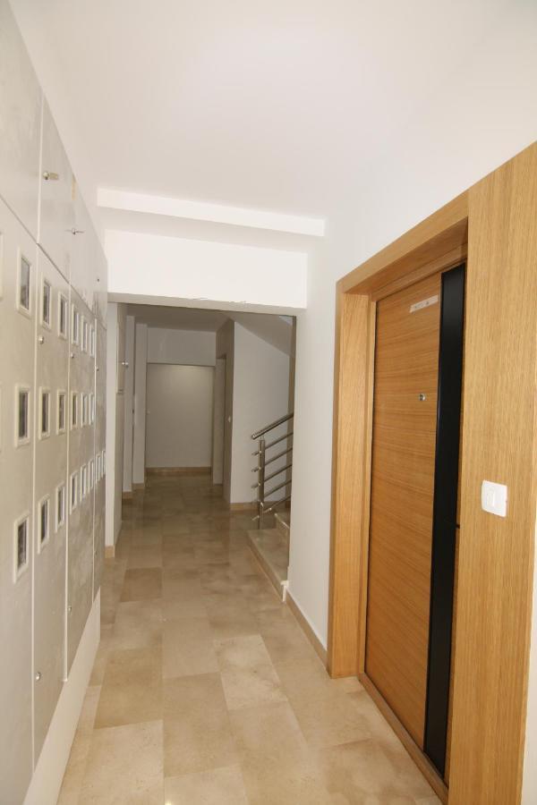 Apartments Lora Zmajeva, 7 بودفا المظهر الخارجي الصورة