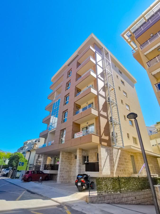 Apartments Lora Zmajeva, 7 بودفا المظهر الخارجي الصورة