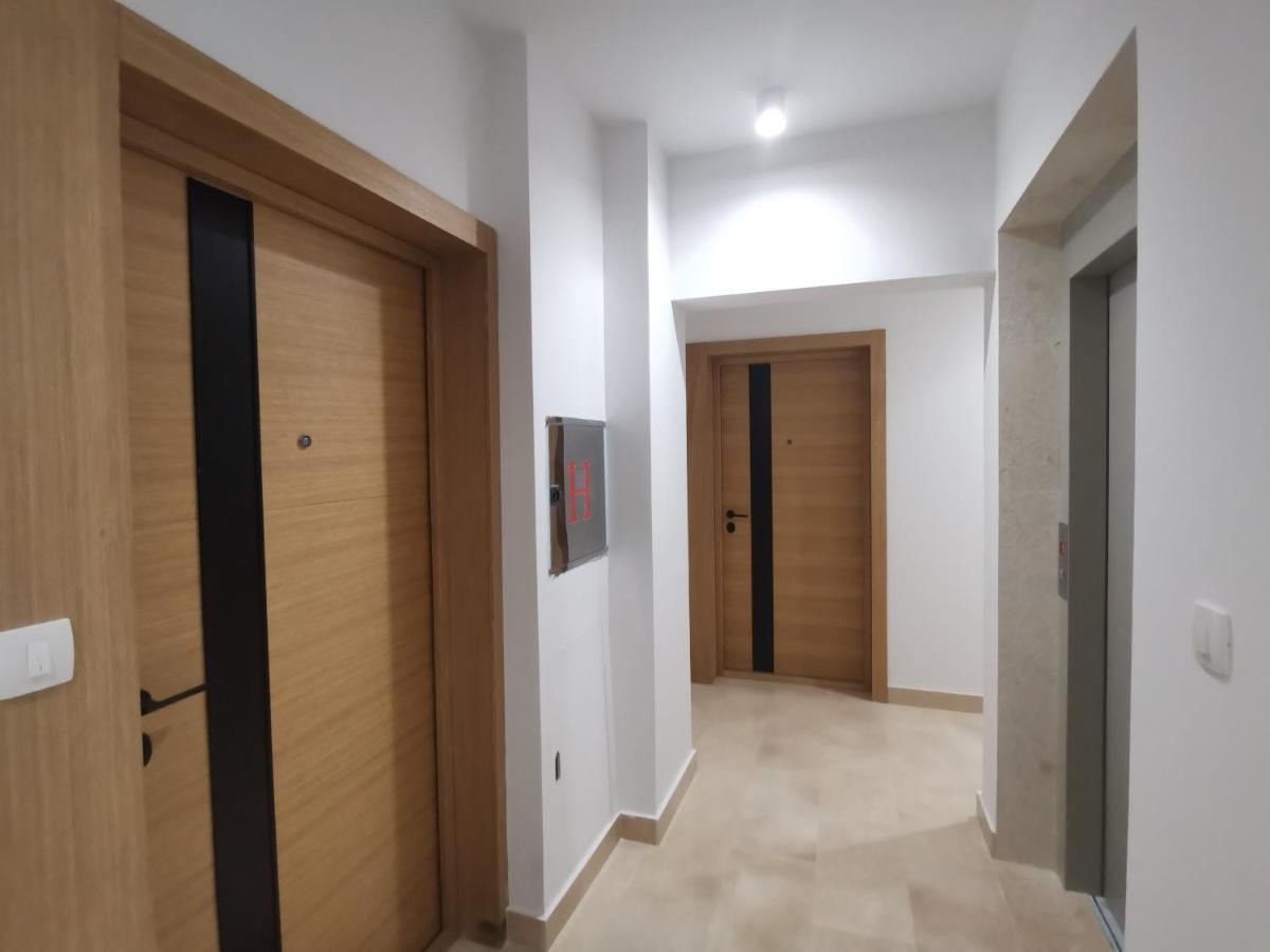 Apartments Lora Zmajeva, 7 بودفا المظهر الخارجي الصورة
