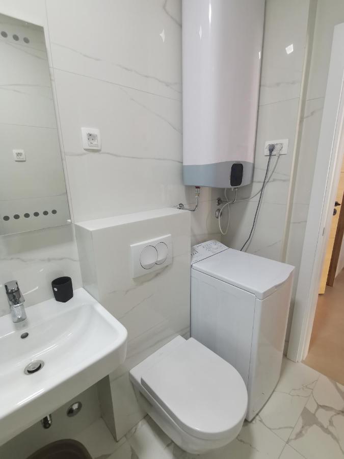 Apartments Lora Zmajeva, 7 بودفا المظهر الخارجي الصورة