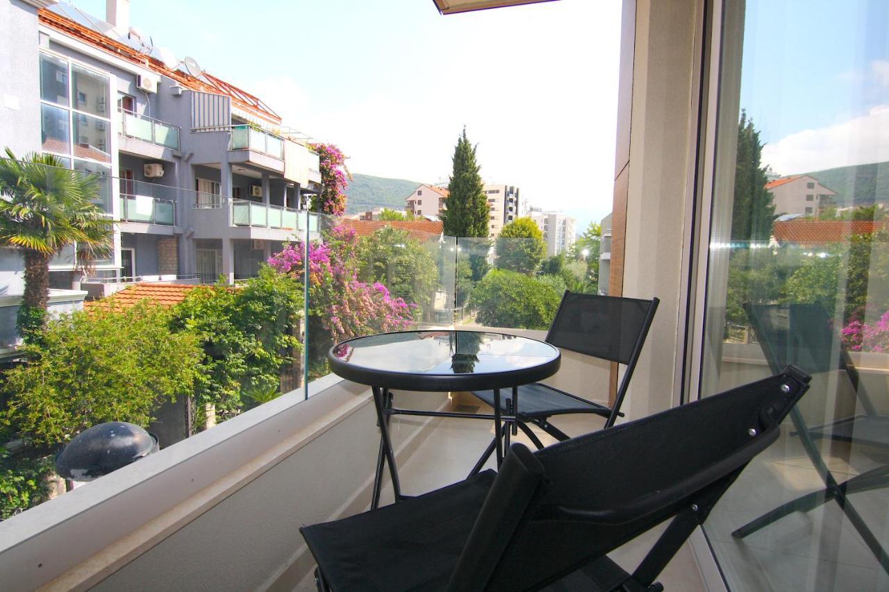 Apartments Lora Zmajeva, 7 بودفا المظهر الخارجي الصورة