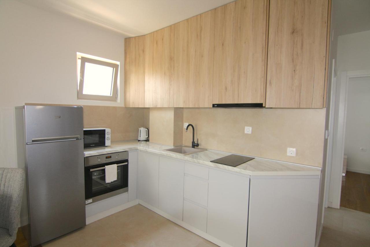 Apartments Lora Zmajeva, 7 بودفا المظهر الخارجي الصورة