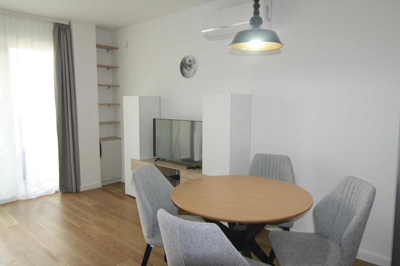 Apartments Lora Zmajeva, 7 بودفا المظهر الخارجي الصورة