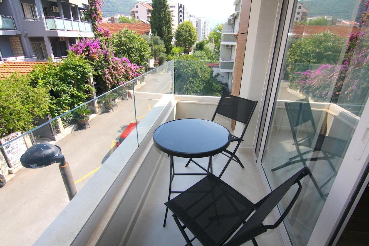 Apartments Lora Zmajeva, 7 بودفا المظهر الخارجي الصورة